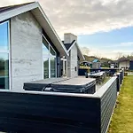 5 Star Holiday Home In Glesborg * Glesborg