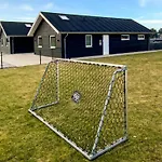 5 Star Holiday Home In Glesborg