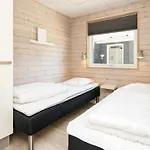 בית נופש 5 Star Holiday Home In Glesborg