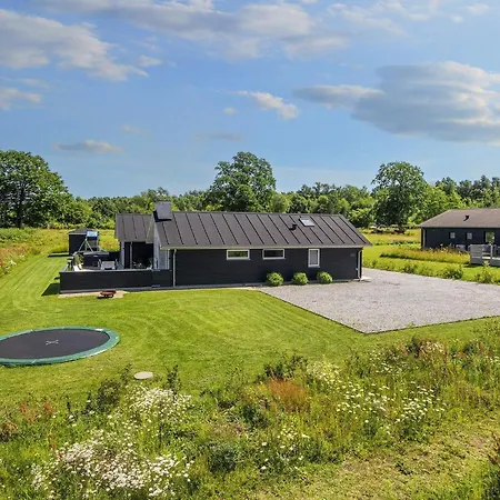 20 Person In Holiday home
