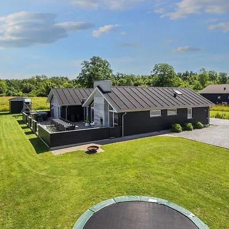 20 Person In Holiday home Glesborg
