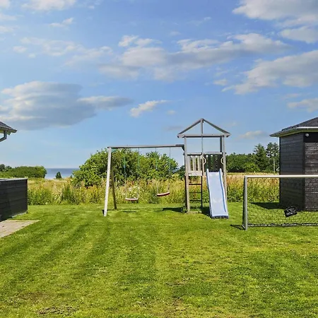 20 Person In Holiday home