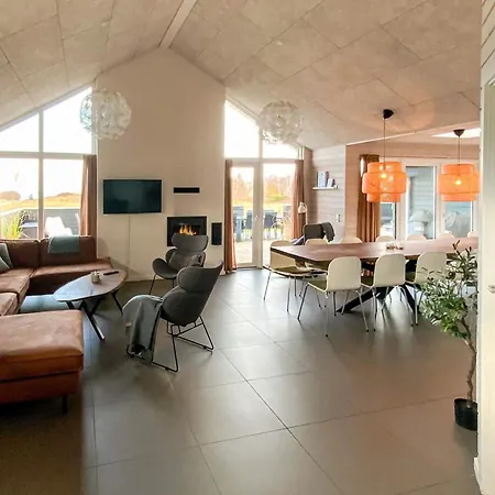 20 Person In Holiday home Glesborg