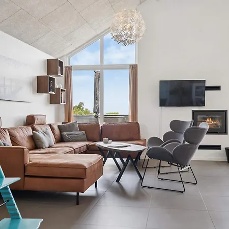 Tatil Evi 20 Person In *