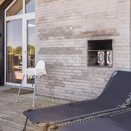 5 Star Holiday Home In Glesborg * Glesborg