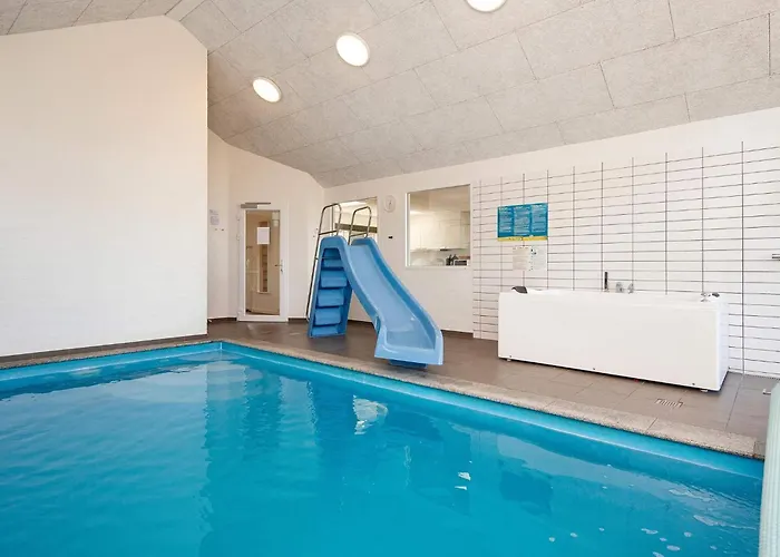 20 Person In Tatil Evi